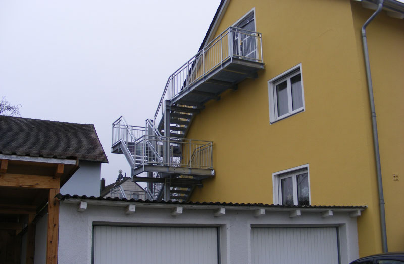 Zugang Dachgeschosswohnung